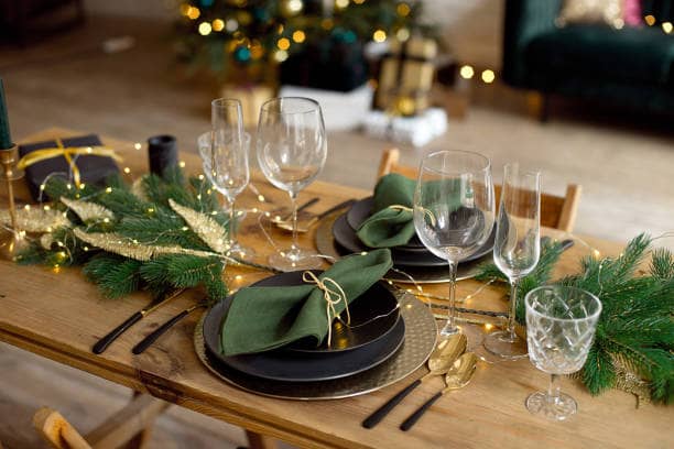 Ideas for Christmas table decorations